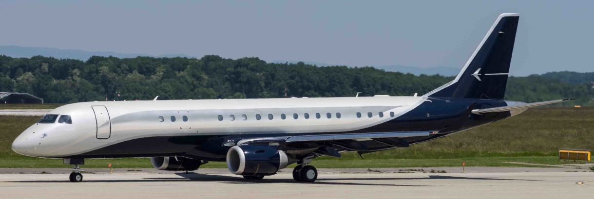 Embraer Lineage 1000E Jet