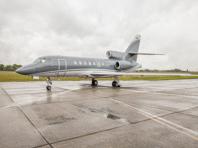 Falcon 900 LX Jet