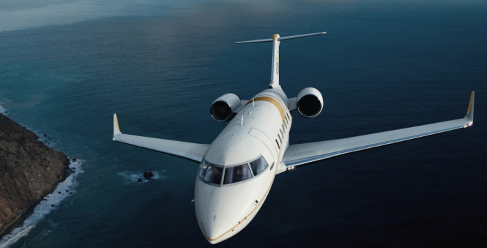 Challenger 650 Jet