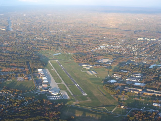 Cuyahoga County Airport (CGF, KCGF) Private Jet Charter