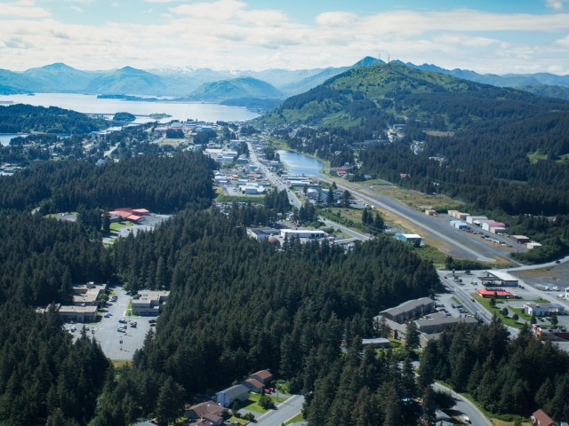 Karluk Airport (KYK, PAKY) Private Jet Charter