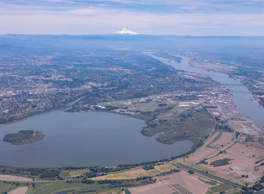 Portland International Airport (PDX, KPDX) Private Jet Charter Portland International Airport (PDX, KPDX) Private Jet Charter