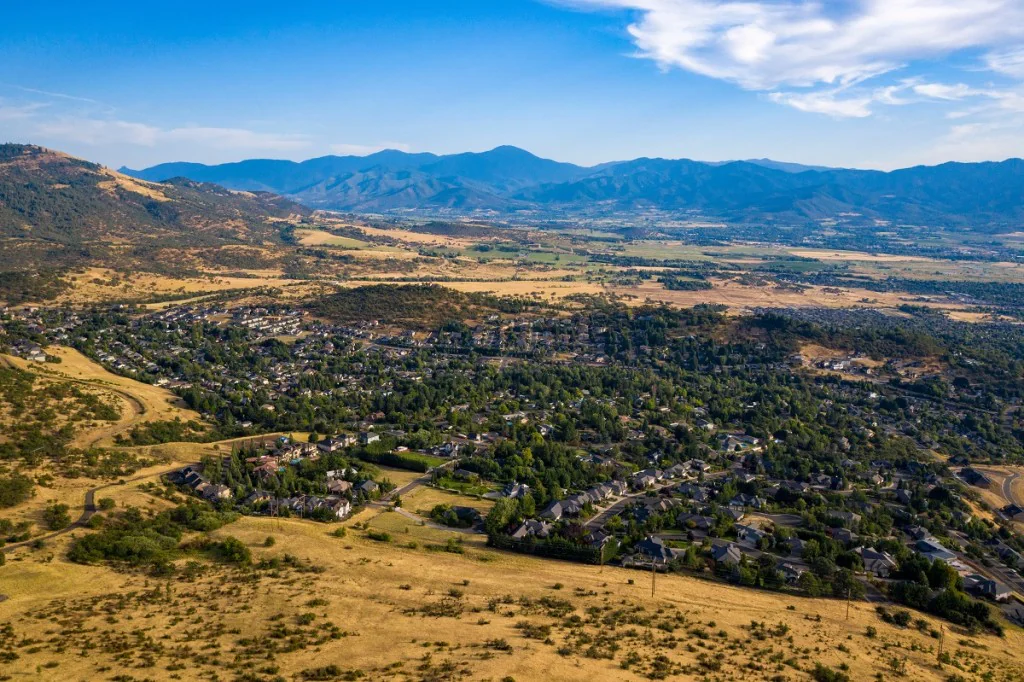 Rogue Valley International - Medford Airport (MFR, KMFR) Private Jet Charter