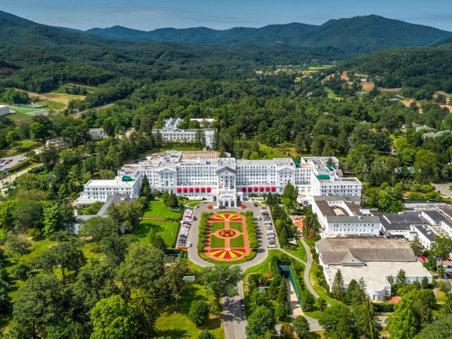 Greenbrier Valley Airport (SSU, GMFF) Private Jet Charter