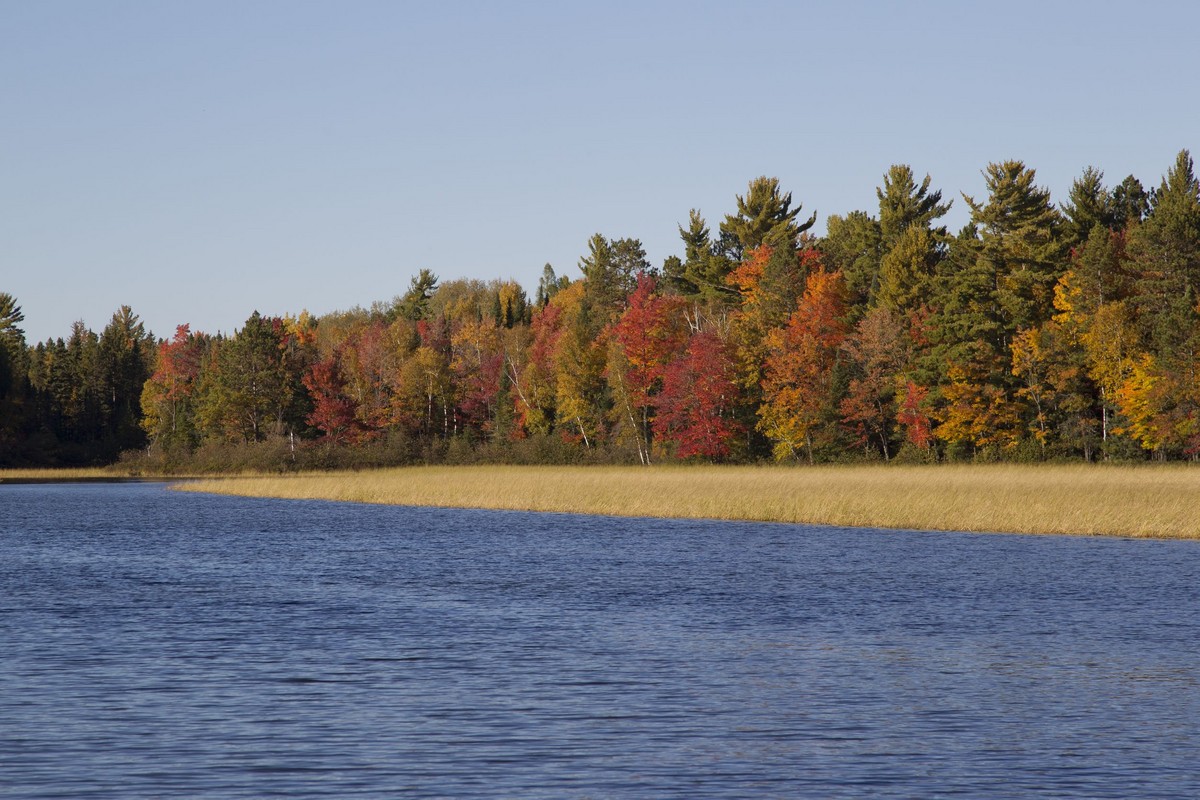 Oneida County Airport (RHI, KRHI) Private Jet Charter Aircraft Hire