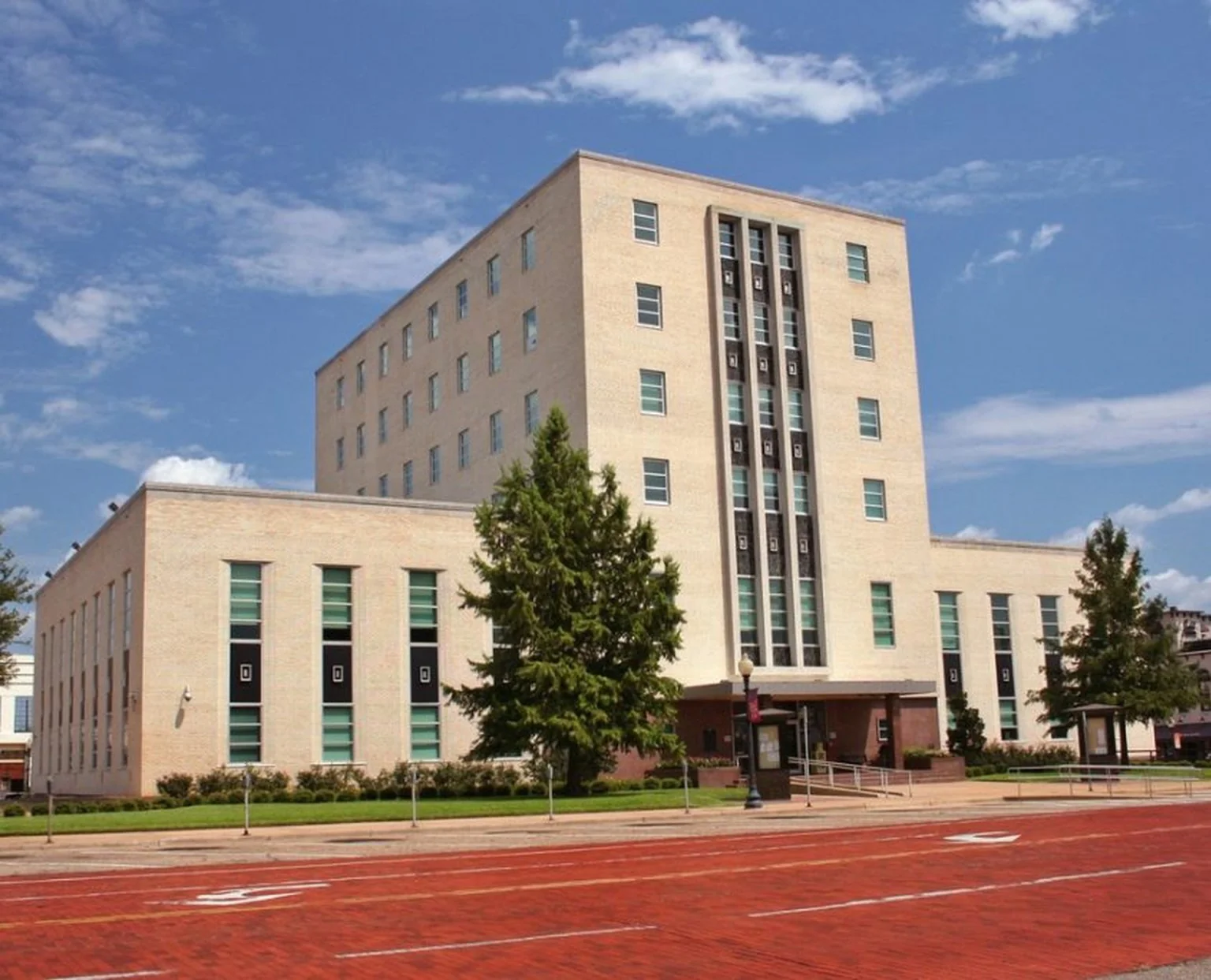 TYR Private Jet Charter Tyler Pounds Regional Airport