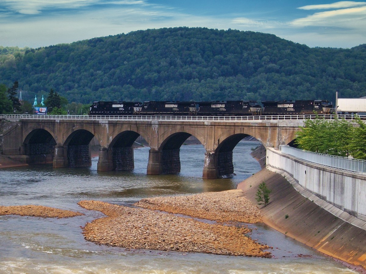 John Murtha JohnstownCambria County Airport (JST, KJST) Private Jet