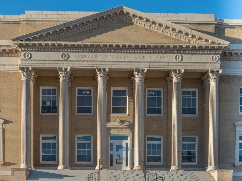 Winnemucca Airport (WMC, KWMC) Private Jet Charter Winnemucca Airport (WMC, KWMC) Private Jet Charter
