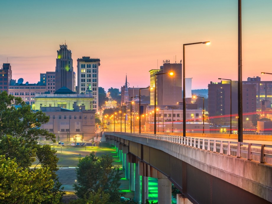 Youngstown Airport (YNG, KYNG) Private Jet Charter Youngstown Airport (YNG, KYNG) Private Jet Charter
