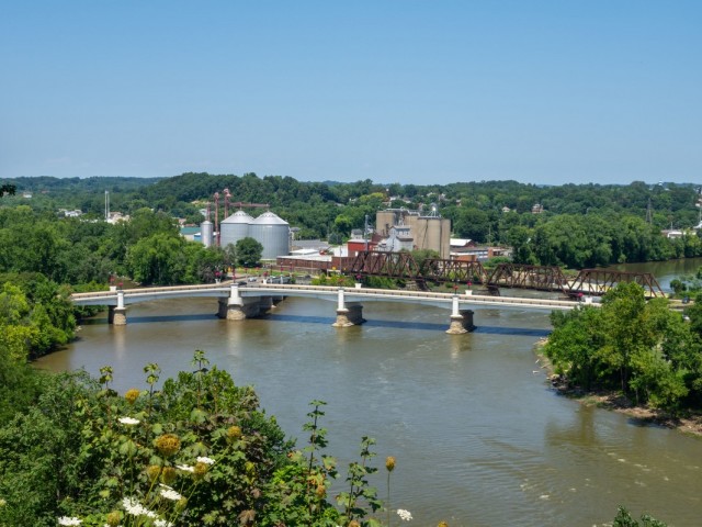 Zanesville Airport (ZZV, KZZV) Private Jet Charter