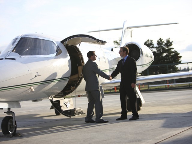 TEB-FLL Private Jet Charter