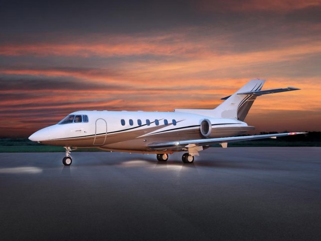 Hawker 1000