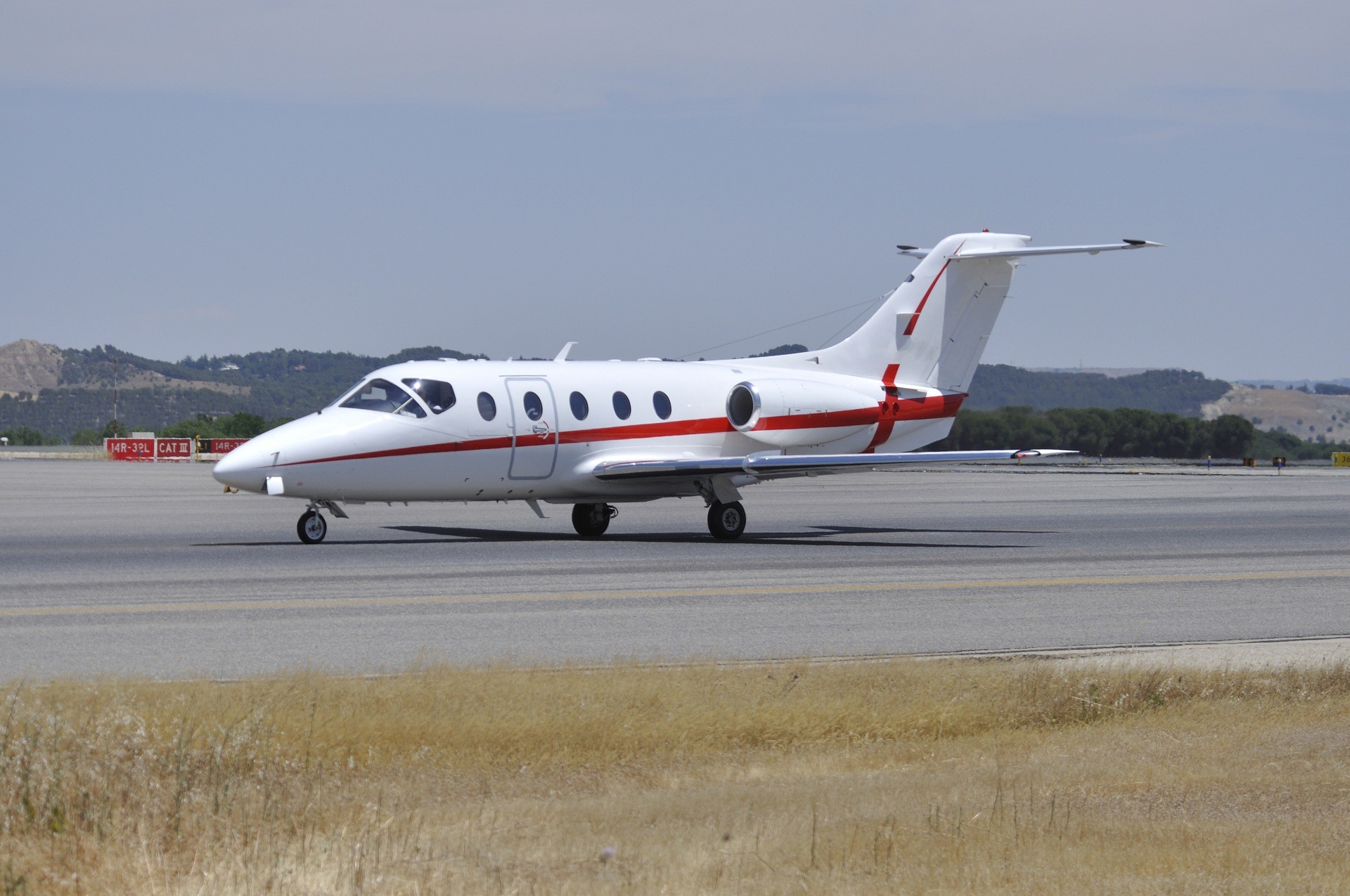 Hawker 400XP