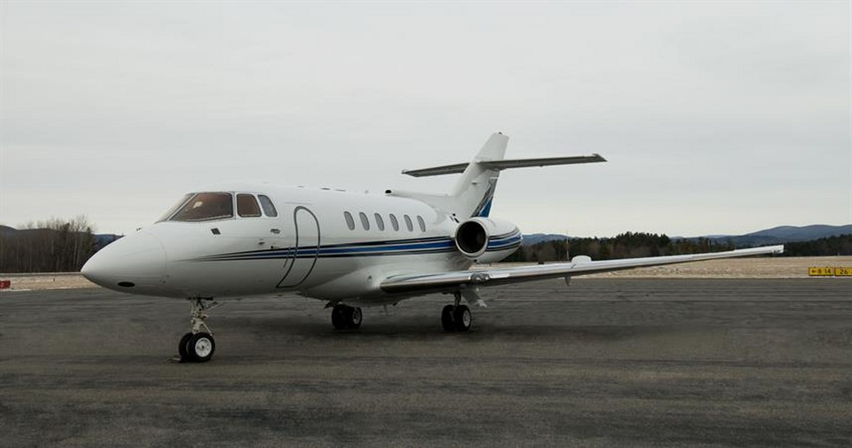 Hawker 800