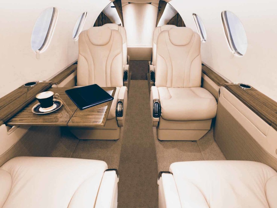 Premier 1A Interior