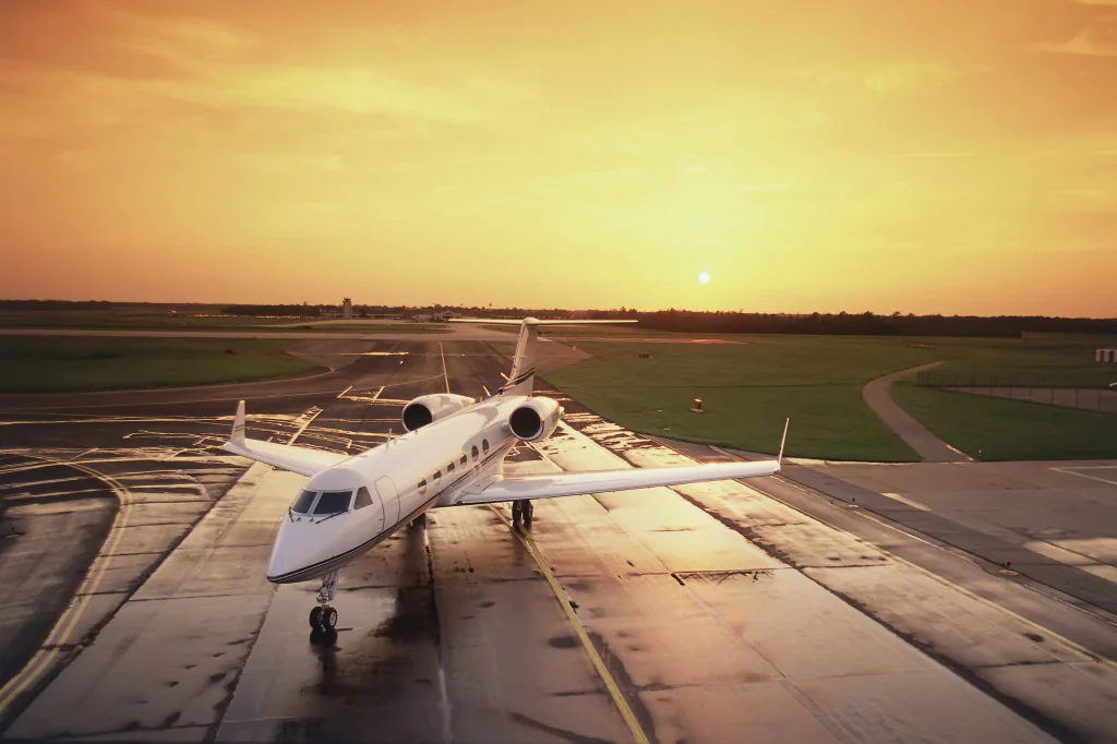 Gulfstream IV