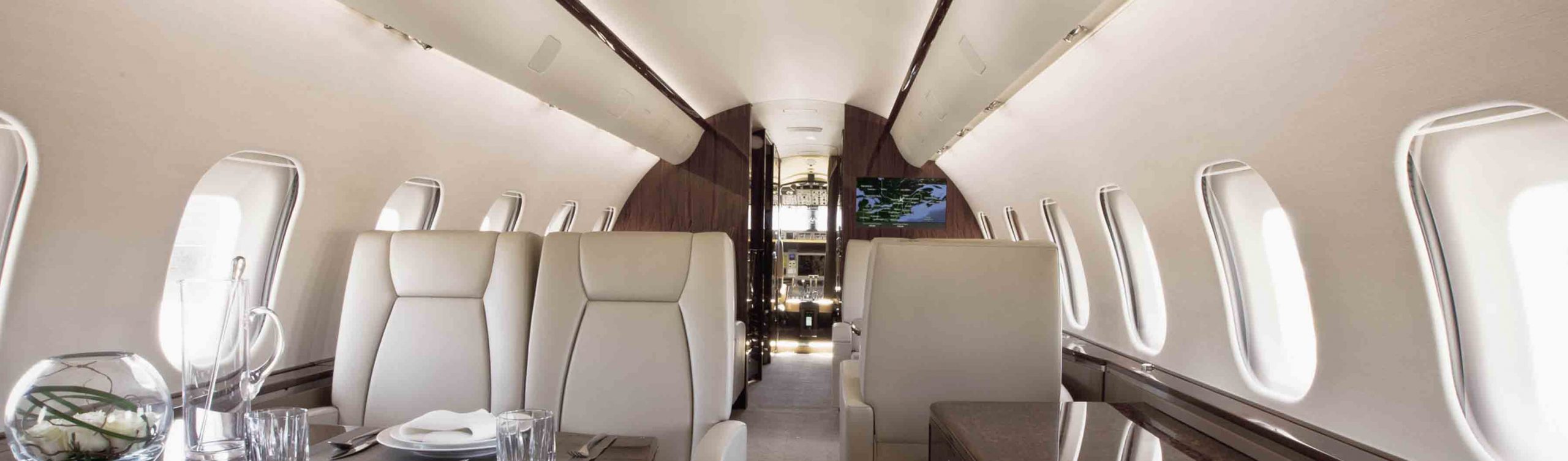 Bombardier Global 5000 interior