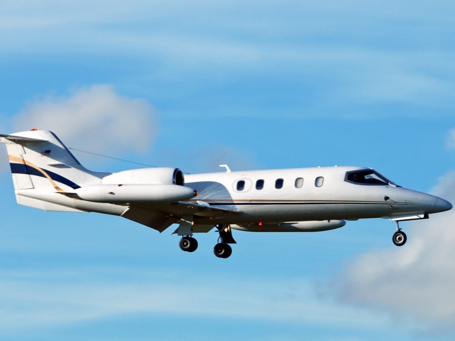 Learjet 35 Charter