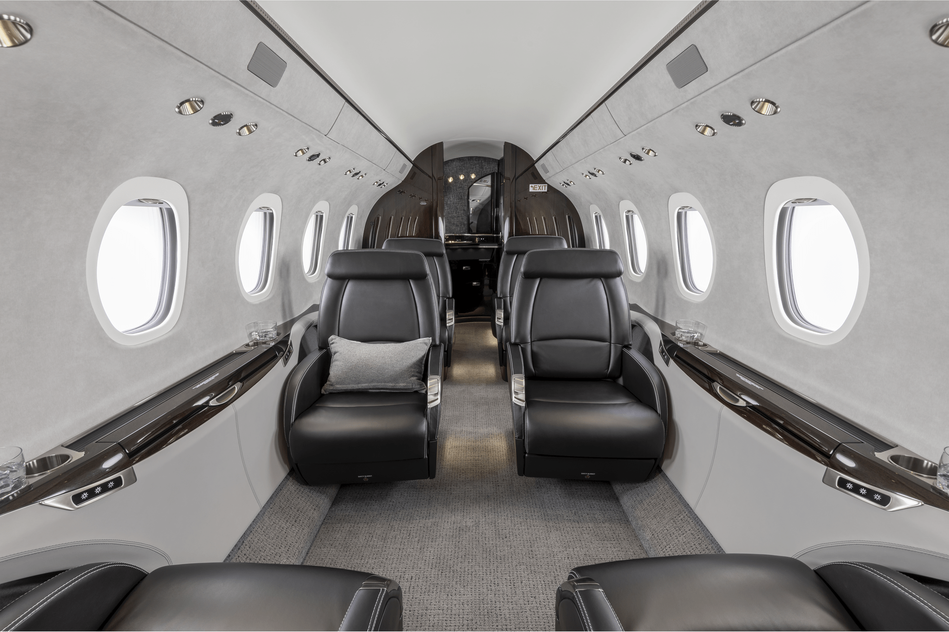 Citation Latitude Interior