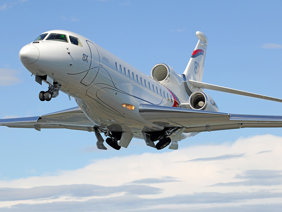 Dassault Falcon 8X jet charter exterior Dassault Falcon 8X jet charter exterior