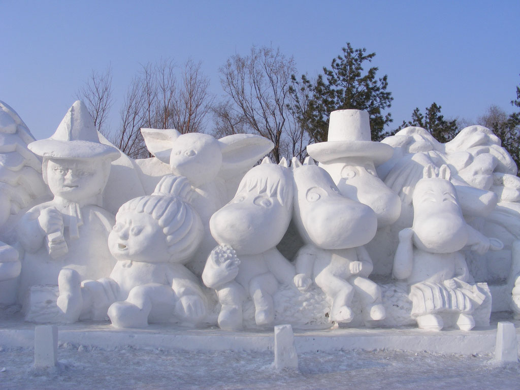 snow sculptures