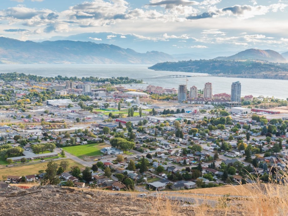 Kelowna Private Jet Charter Kelowna Private Jet Charter