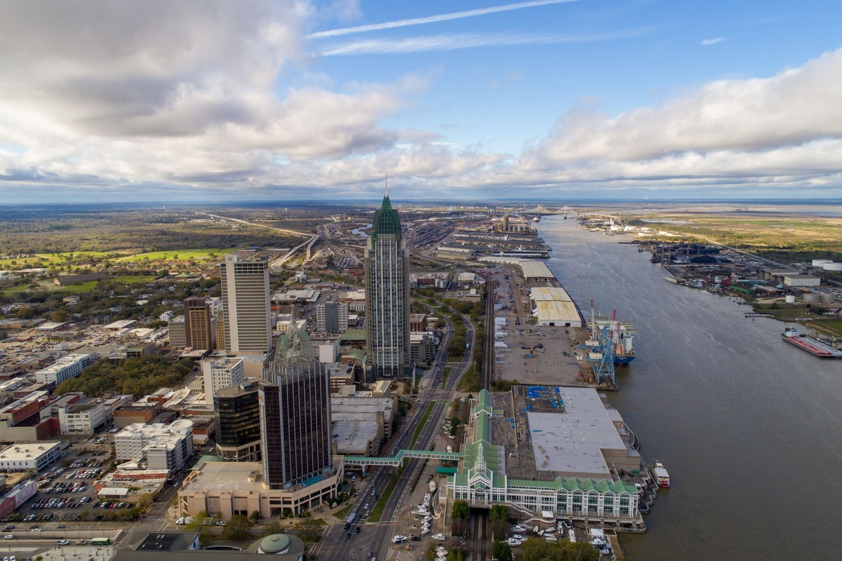 Mobile Regional Airport (MOB, KMOB) Private Jet Charter Aircraft Hire Mercury Jets