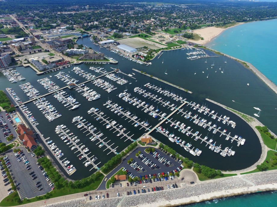 Batten International Airport (RAC, KRAC) Private Jet Charter Batten International Airport (RAC, KRAC) Private Jet Charter