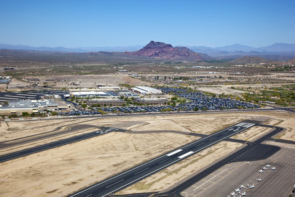 Falcon Field Airport (MSC, KFFZ) Private Jet Charter Aircraft Hire