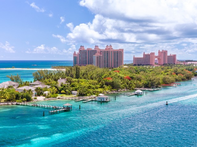 Private Jet Charter from Miami to Nassau, Bahamas