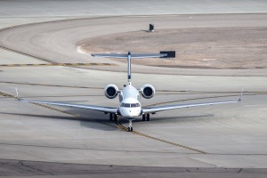 Bombardier Global 8000