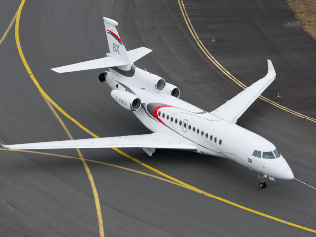 Private Jet Dassault Falcon 8x