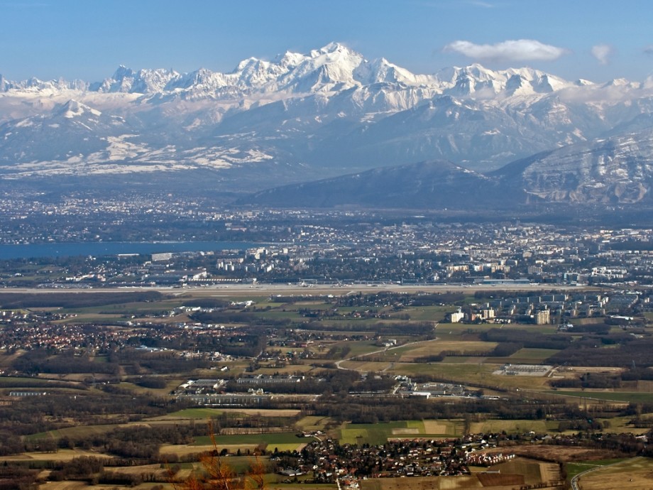 Geneva Airport (GVA, LSGG) Private Jet Charter Geneva Airport (GVA, LSGG) Private Jet Charter