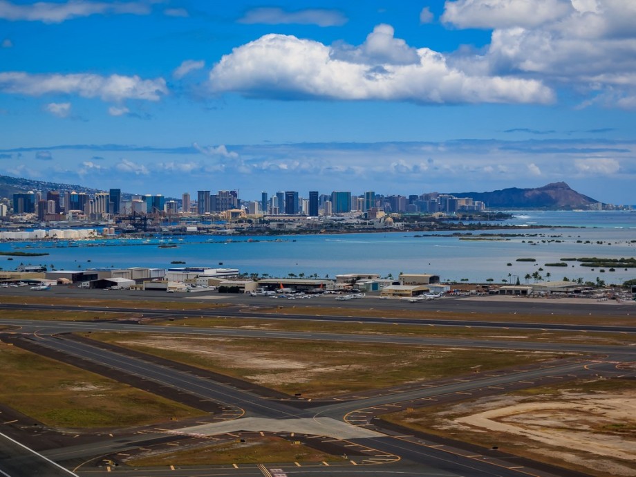 Honolulu International Airport (HNL, PHNL) Private Jet Charter