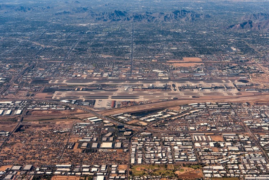 Phoenix Sky Harbor International Airport (PHX, KPHX) Private Jet Charter