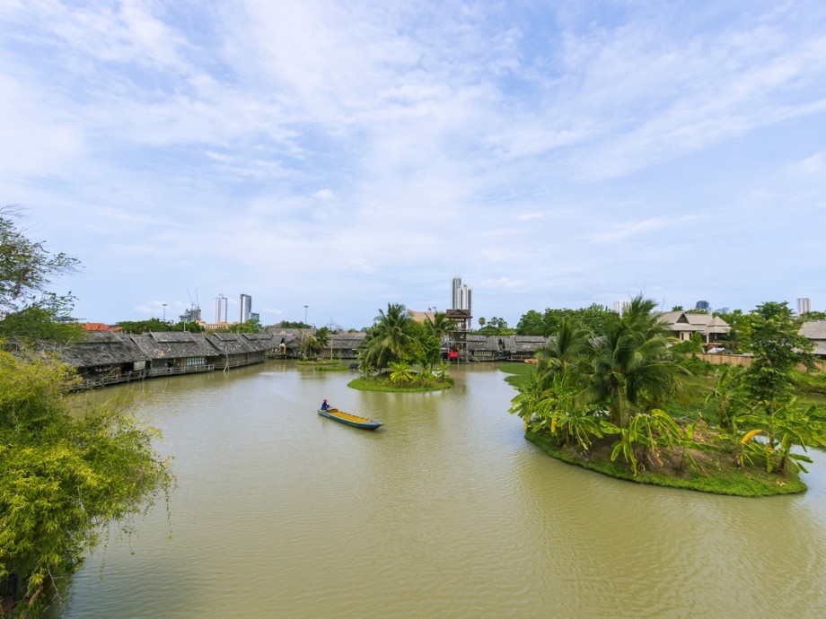 Chon Buri Private Jet Charter Chon Buri Private Jet Charter