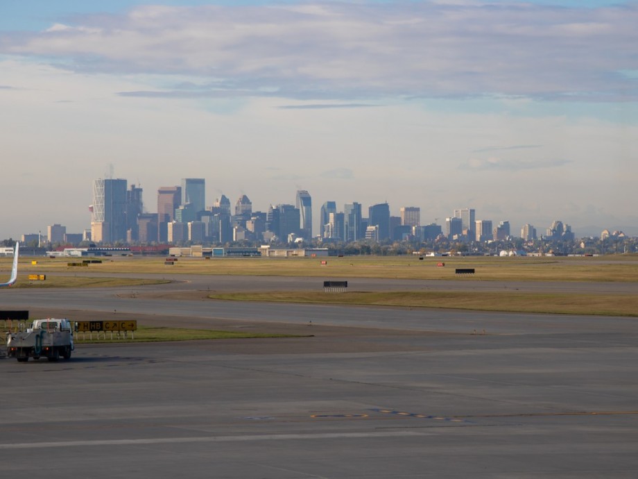 Calgary International Airport (YYC, CYYC) Private Jet Charter