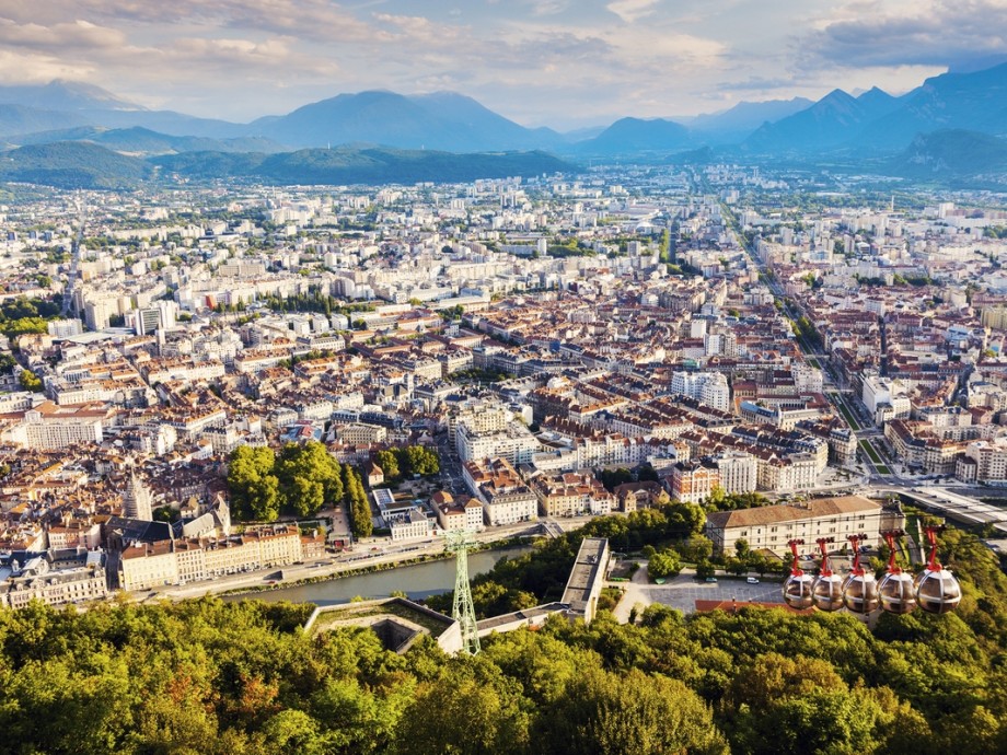Grenoble Private Jet Charter Grenoble Private Jet Charter