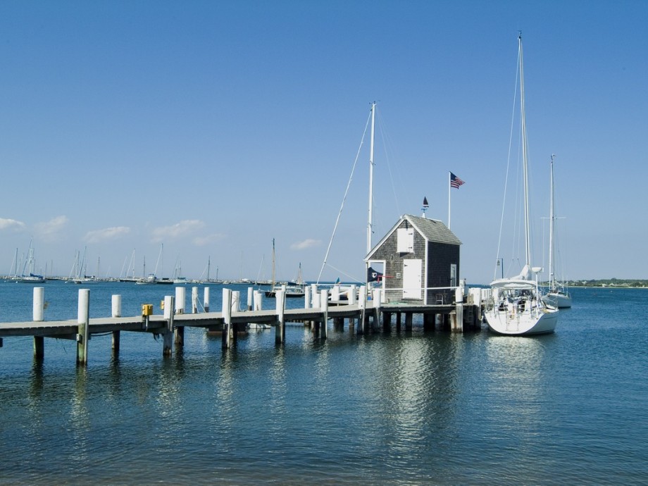Martha's Vineyard Airport (MVY, KMVY) Private Jet Charter Martha's Vineyard Airport (MVY, KMVY) Private Jet Charter
