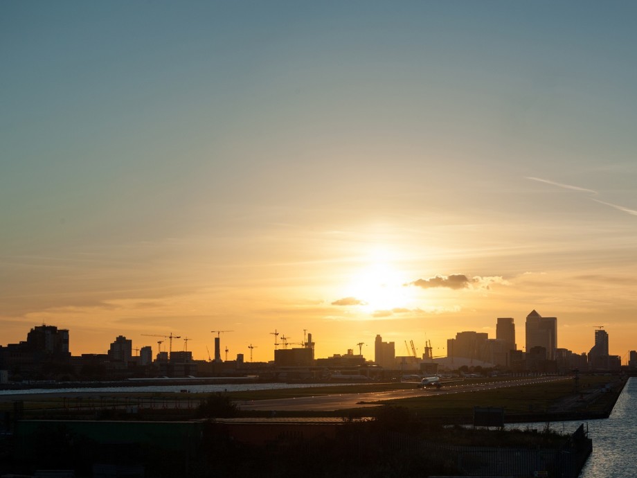 London City Airport (LCY, EGLC) Private Jet Charter London City Airport (LCY, EGLC) Private Jet Charter