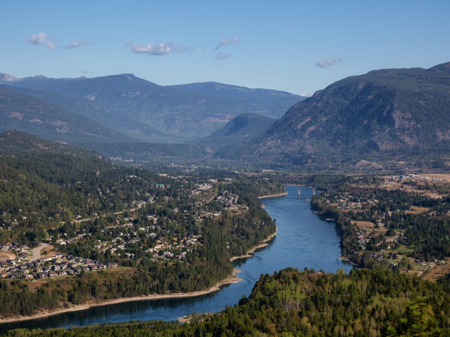 Castlegar West Kootenay Regional Airport (YCG, CYCG) Private Jet Charter Castlegar West Kootenay Regional Airport (YCG, CYCG) Private Jet Charter