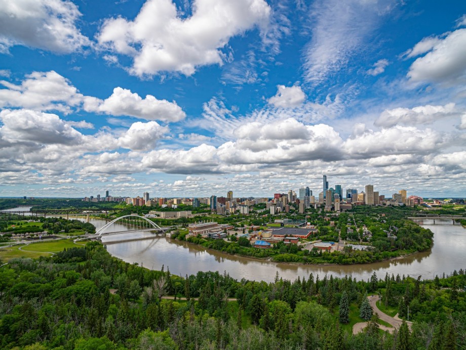 Edmonton International Airport (YEG, CYEG) Private Jet Charter Edmonton International Airport (YEG, CYEG) Private Jet Charter