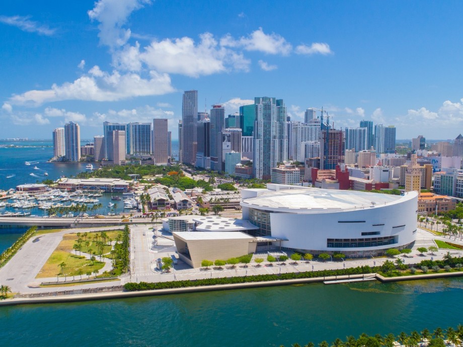 Miami-Opa Locka Executive Airport (OPF, KOPF) Private Jet Charter Miami-Opa Locka Executive Airport (OPF, KOPF) Private Jet Charter