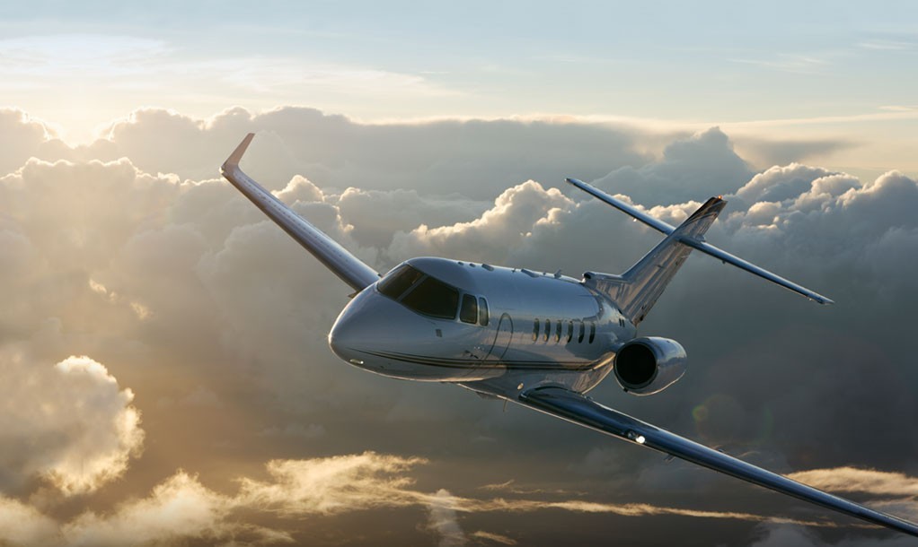 Private Jet Charter Hawker 900XP