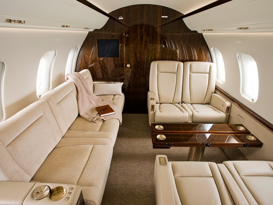 Challenger 600 Interior