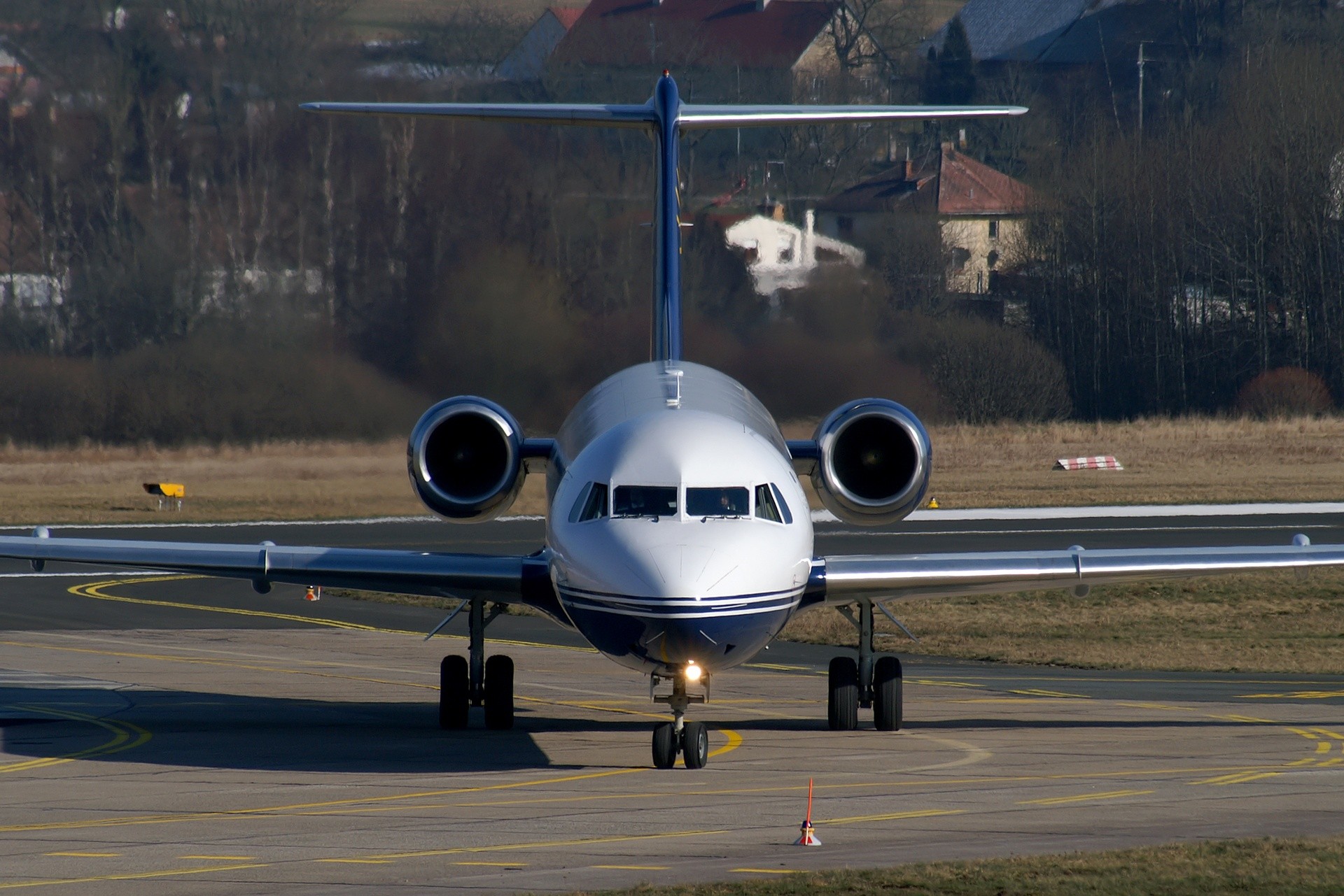 Private Jet Charter Fokker 100