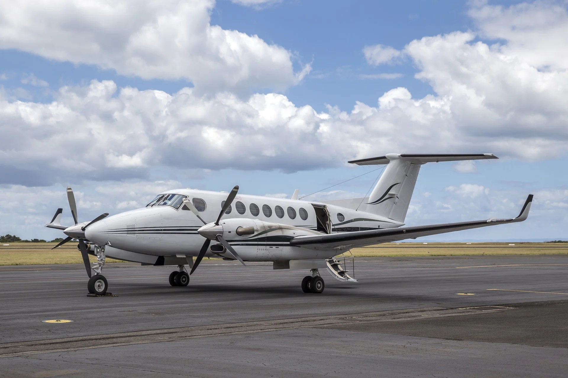 Private Jet Charter Beechcraft King Air