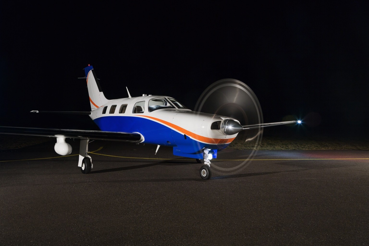 piston-aircraft-for-charter-small-jet-rental-mercury-jets