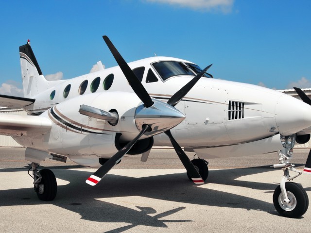 Private Jet Charter Cessna 421 Golden Eagle