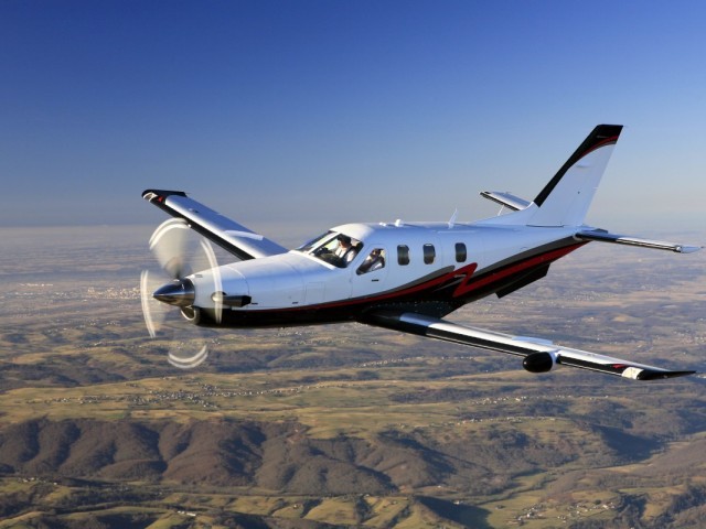 TBM 850 charter